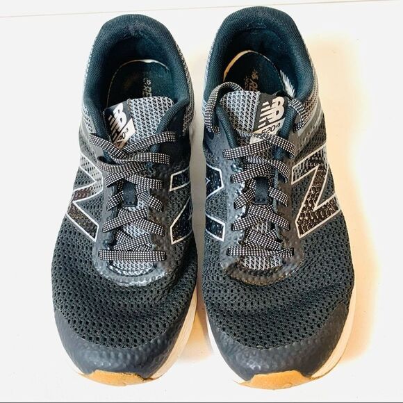New Balance 520v3 Womens Sz 9 Running Training Athletic Sneakers Black Gray Shoe - Picture 5 of 12